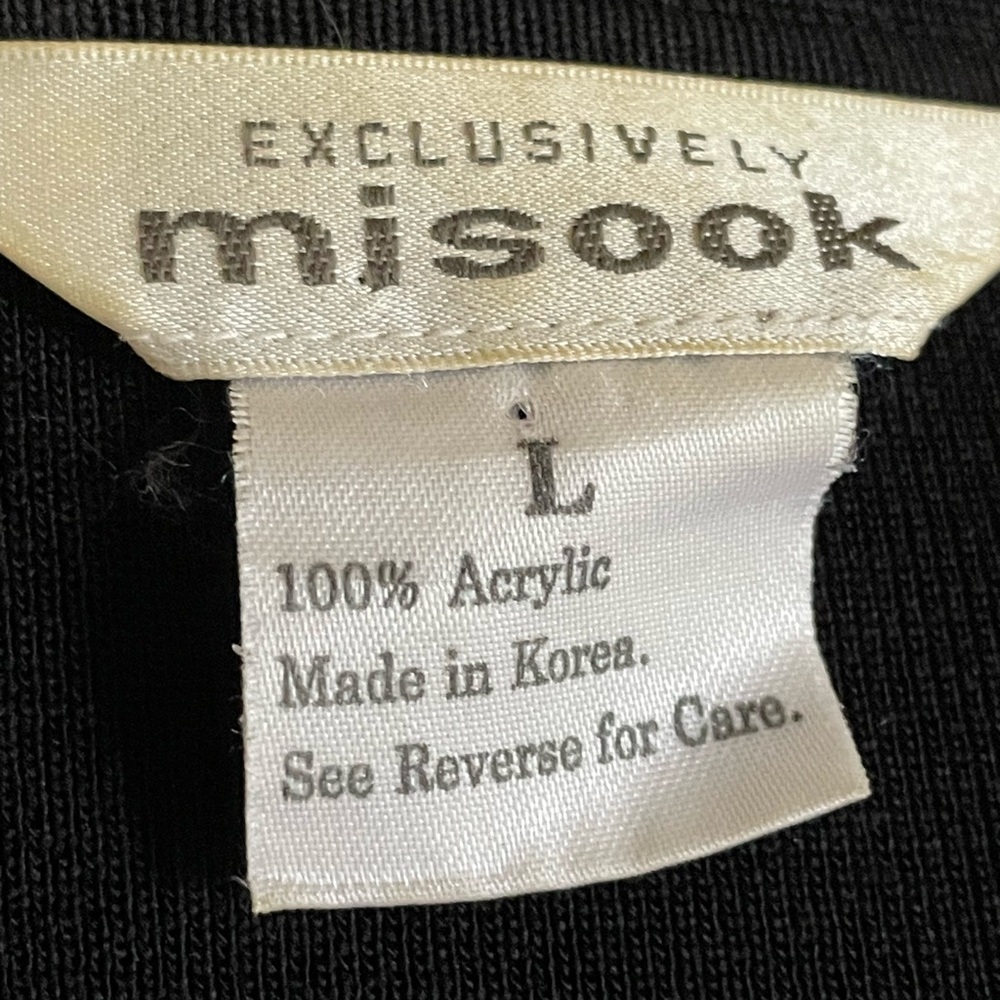 Misook Large black contemporary acrylic knit blazer/sweater with pink lapel. - Picture 7 of 9